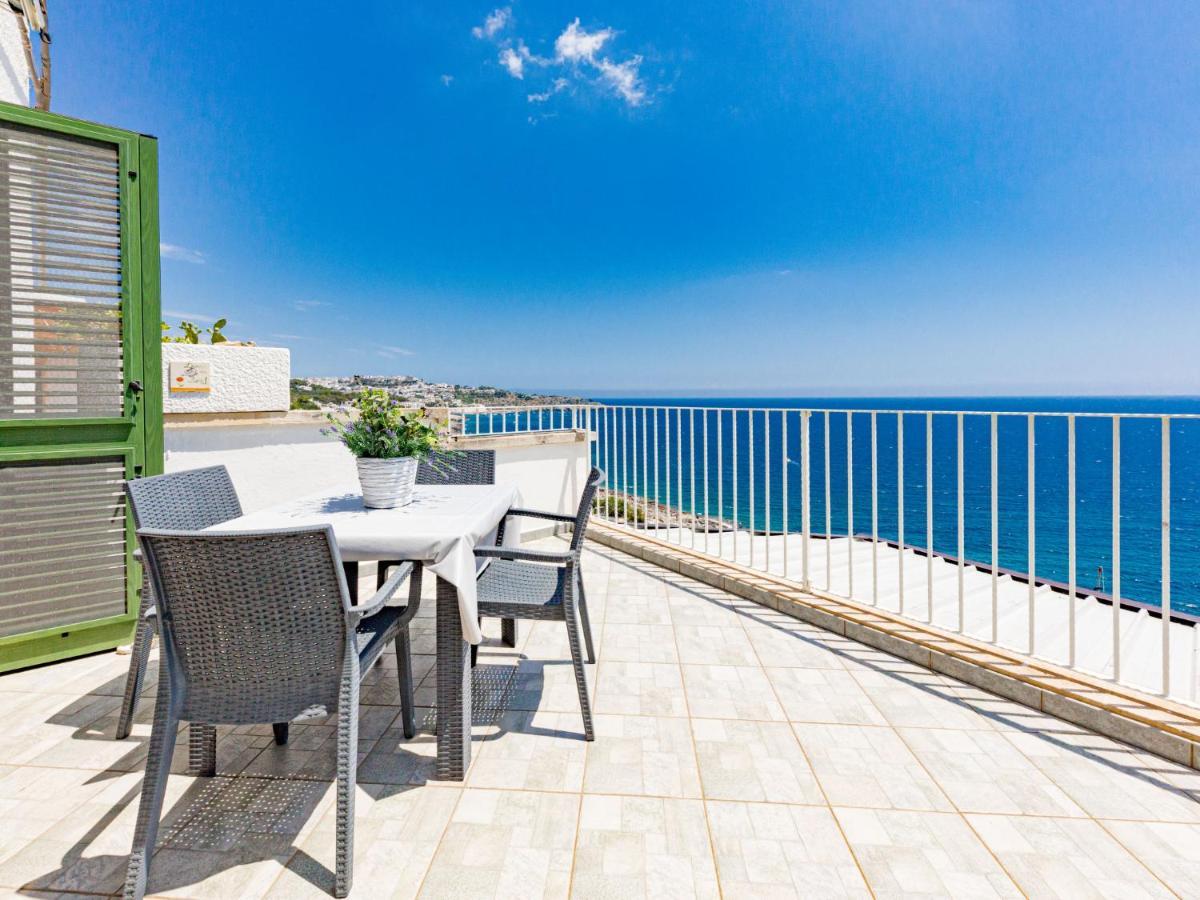 Apartment Sun & Sea Terrace-2 By Interhome Castro  Dış mekan fotoğraf